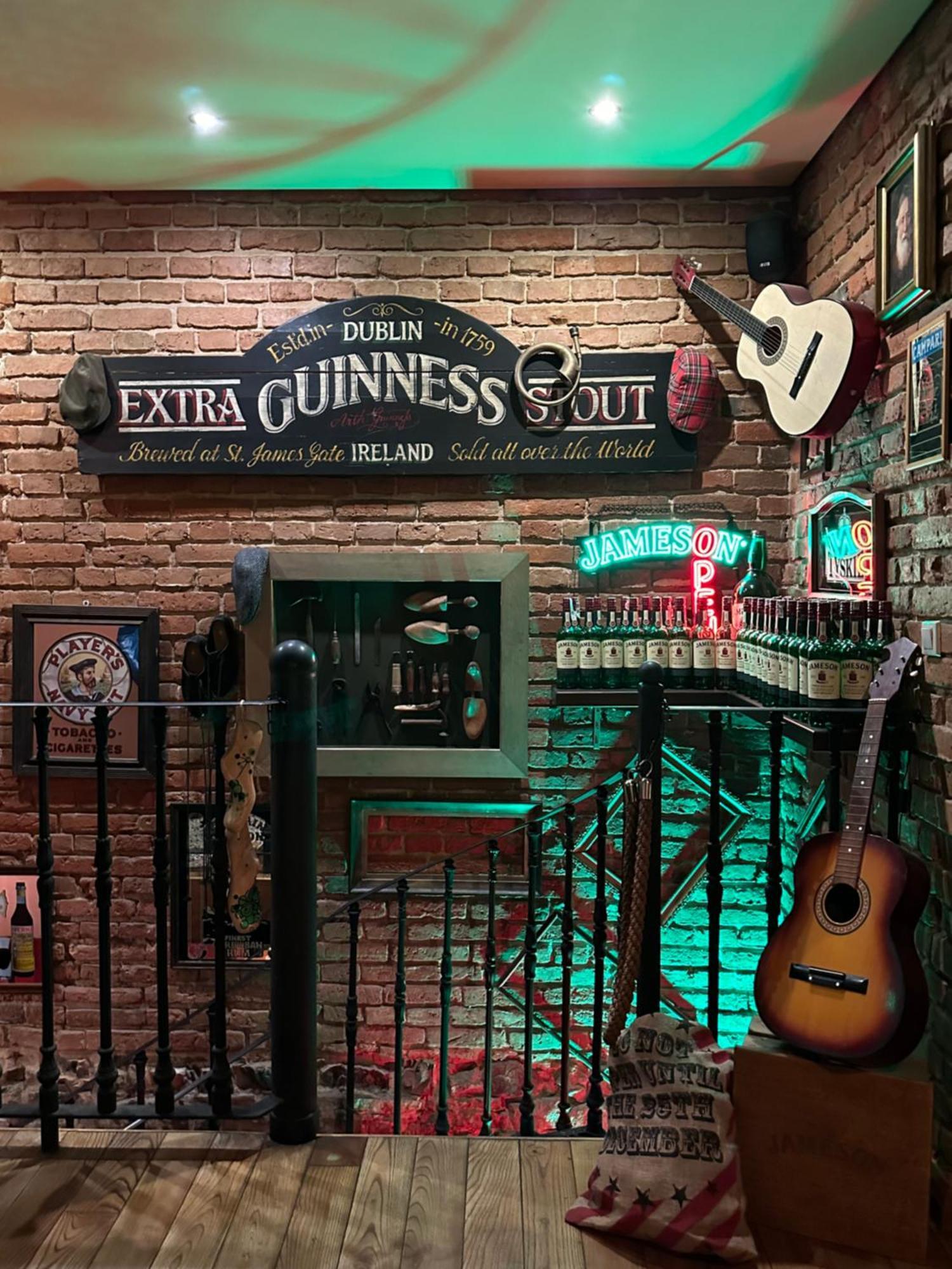 Shoemaker Irish Pub & Accommodation Kielce Exterior foto